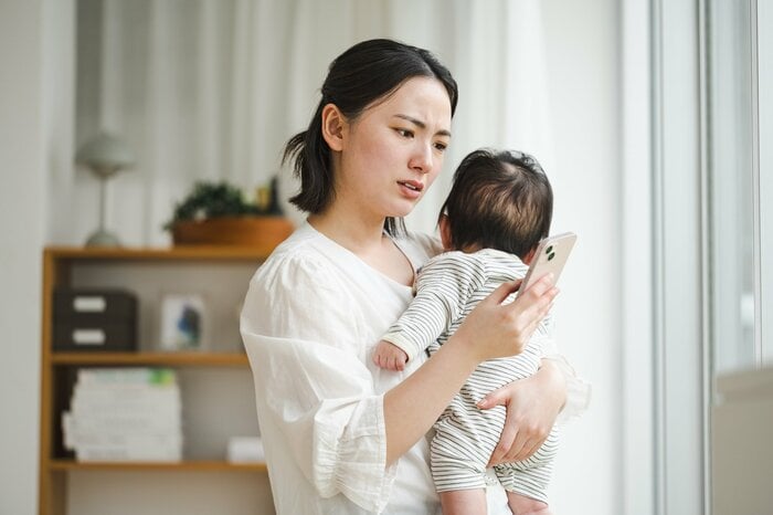 子育ての“こうあるべき”に縛られていない?(画像:イメージ)