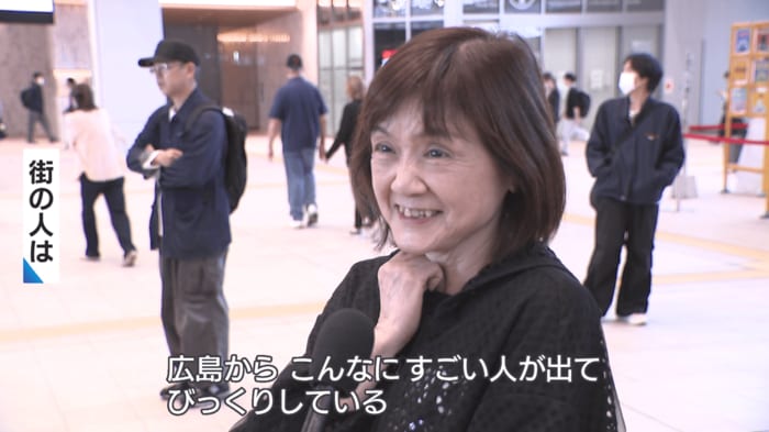 街の人は