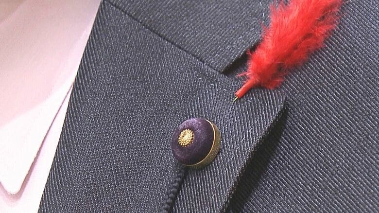 税金でつくる「議員バッジ」が1つ9万円に値上げ？金の価格高騰受け　議会が素材を「金メッキ」に変更へ【大分発】｜FNNプライムオンライン