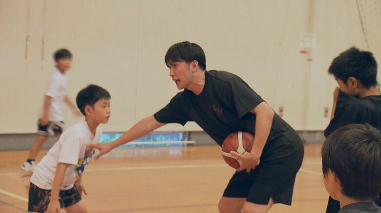 島根スサノオマジック元主将・山下泰弘さんが松江で「バスケスクール」開校　“第二のふるさと”・島根で次世代育成に向け新たな挑戦｜FNNプライムオンライン