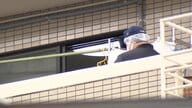 大阪市のマンションで高齢男性死亡　心臓貫く傷2カ所…殺人か