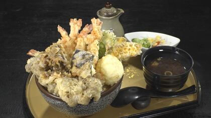 なだ万で修業した店主「やり過ぎと思ったが好評」通常の倍のボリューム…「男の天丼」完食した女子高生も