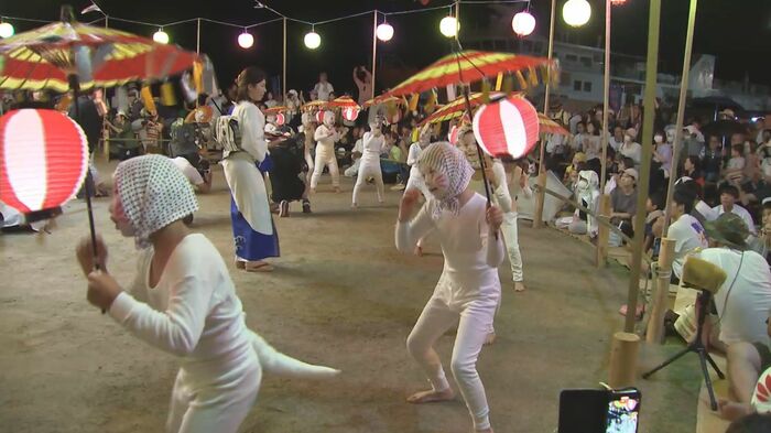 キツネ踊り
