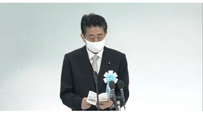 15日、全国戦没者追悼式に出席した安倍首相