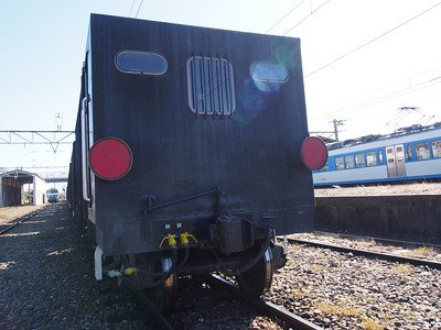 車掌室見学などを行う貨物列車(出典:秩父鉄道)