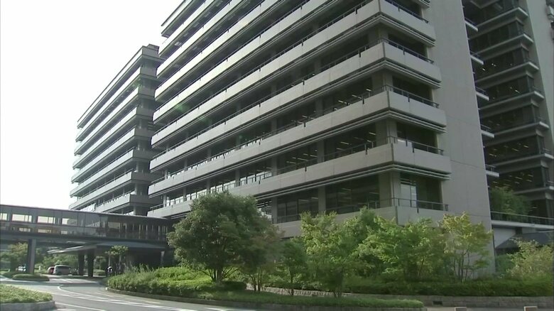 「ストレス発散やスリル味わうため」熊本でも小学校の男性教諭盗撮で逮捕…懲戒免職に　勤務先女子トイレに小型ビデオカメラ・女子児童のスカート内をスマホで撮影｜FNNプライムオンライン