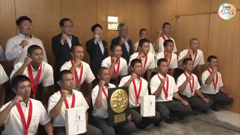 ２年連続の甲子園出場へ…岡山学芸館ナインらが伊原木知事を表敬訪問し健闘誓う【岡山】｜FNNプライムオンライン