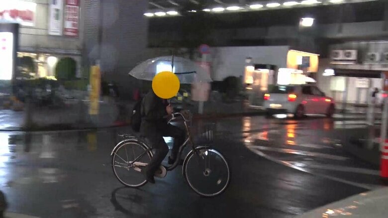 自転車「青切符」導入から半年　ながら・傘差し運転いまだ後絶たず　車道走行9割超「危険を感じた」　子ども“同乗ルール”見直し議論も｜FNNプライムオンライン