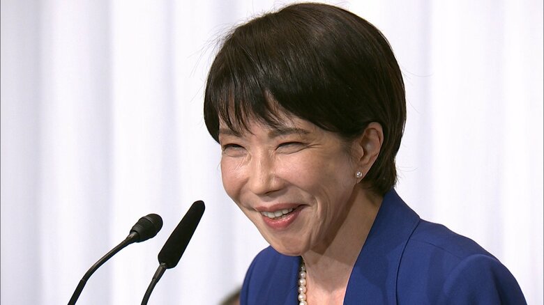 高市早苗前経済安保相（64）