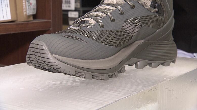 氷の上で履いて体験