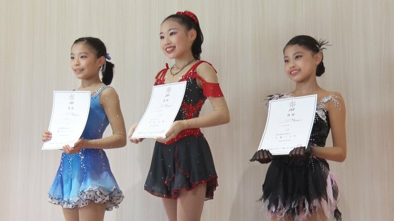 東京選手権ノービスA女子表彰台