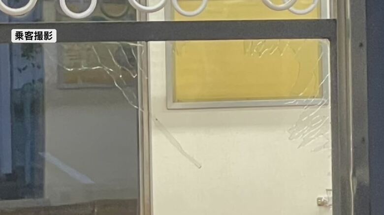 割れた窓ガラス（視聴者提供）