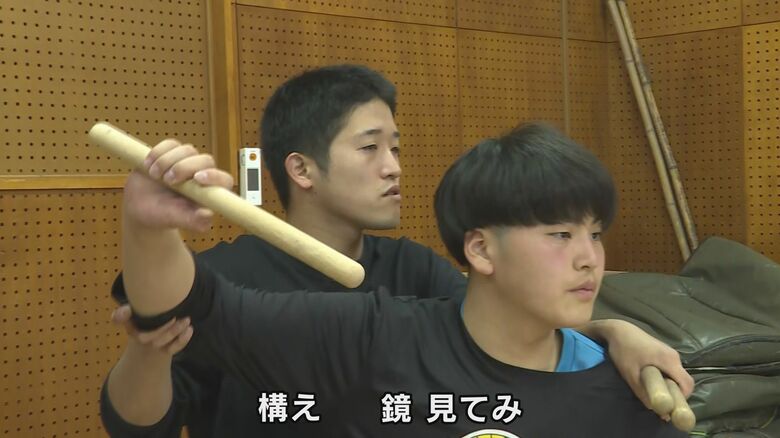 南さんと指導役の江尻さん