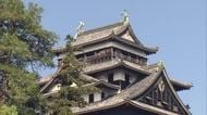 秋晴れ続く連休…城下町松江の風情楽しむ観光客　季節逆戻りの暑さのなか山陰各地の観光地にぎわう（島根）