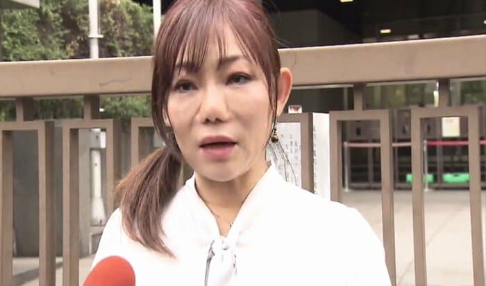 取材に応じる三代純歌さん