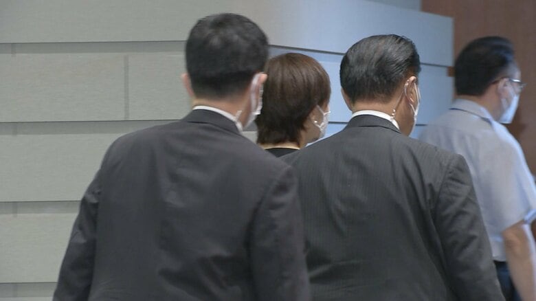 岸田首相と面会した昭恵夫人。記者団の質問に応じることはなかった