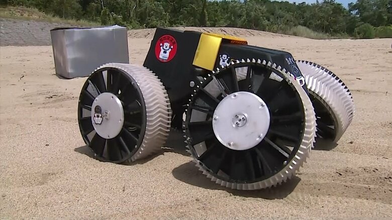 実験走行中の探査車