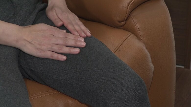 太ももは下から上へなでるように