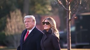 トランプ大統領 恩赦連発 2日間で40人以上