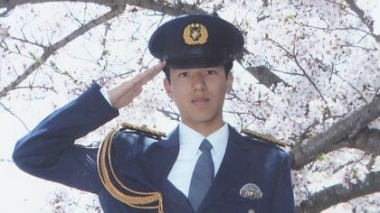 パワハラ自殺した機動隊員　両親には「黒塗り報告書」　しかし警察内部には「パワハラの事実」　息子の死から9年　過酷な裁判と妻の言葉に父は和解受け入れを決意