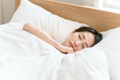 ふかふかの布団で快眠(イメージ)