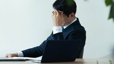「管理職は損」が一般社員の7割超　管理職になりたくない人は8割近く、転換の条件は「給与・賞与の大幅な増額」