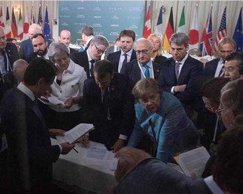 イタリア・コンテ首相のインスタグラムより