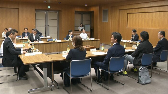 商業振興審議会(10月9日)