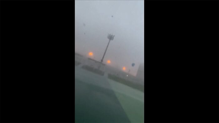 突風で住宅約20軒被害 当時積乱雲通過で荒天も 埼玉・三郷市