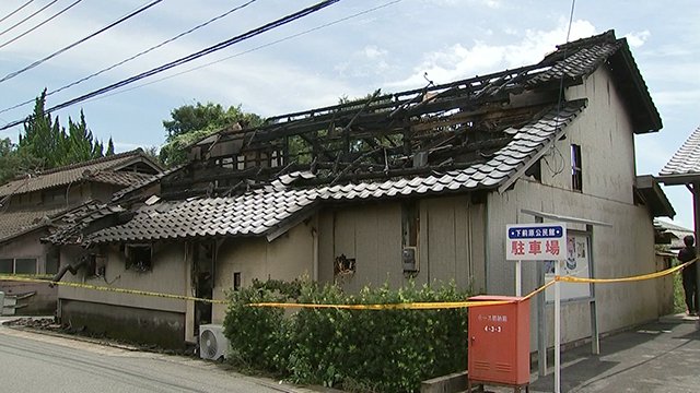 玉名市で住宅1棟全焼 2人軽いやけど(熊本)