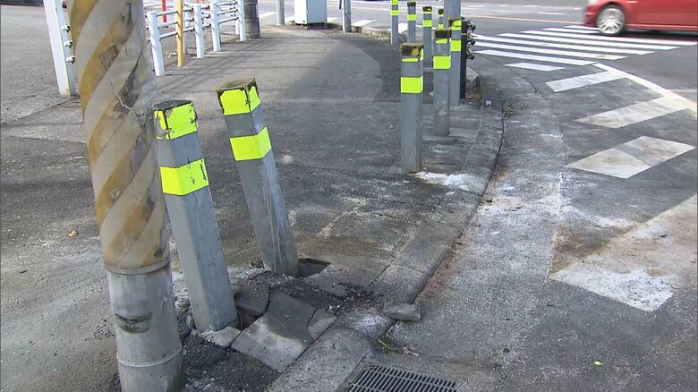 四街道市の交差点で乗用車同士の事故　1台はフロント部分と右側面大破し21歳男性死亡、同乗者男性負傷　もう1台の女性運転手も負傷　千葉｜FNNプライムオンライン