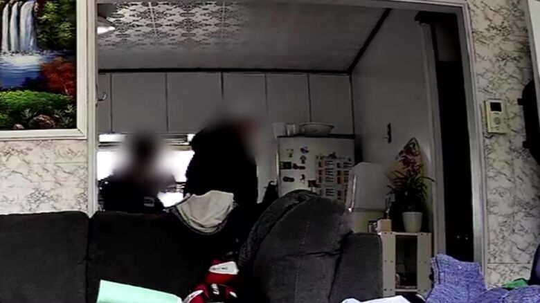 現金と防犯カメラが奪われた（提供：被害者）