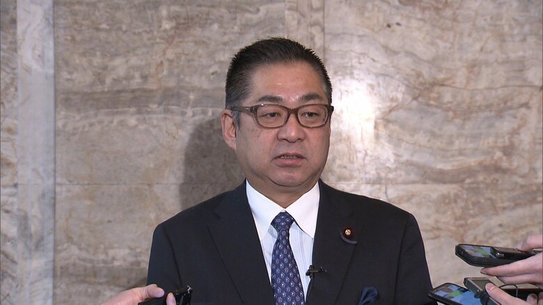 泉氏の発言に対して、維新･遠藤氏は「人の名前をいじったらいけない」と苦言。