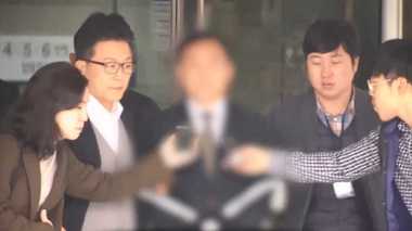 “双子の娘”に試験問題漏らし学年トップに!名門女子高元教師の父親逮捕【韓国】