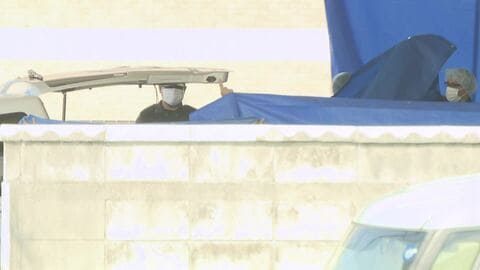 【速報】アパートで20代女性が首から血を流し死亡　事件に関与か男の身柄を確保し刃物を押収　沖縄