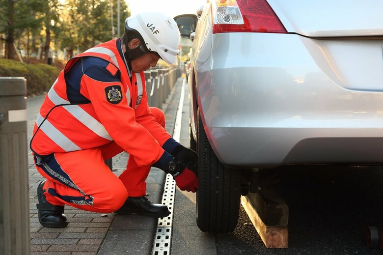 【JAF釧路】走行中のタイヤ脱落事故に注意!