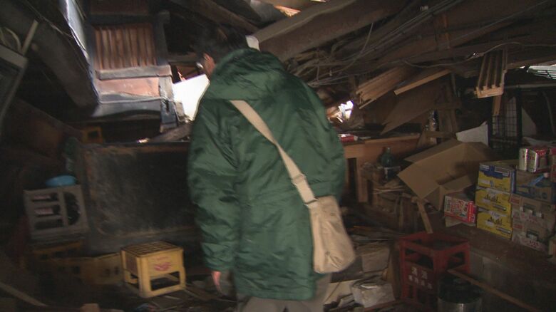 全壊した酒蔵の様子