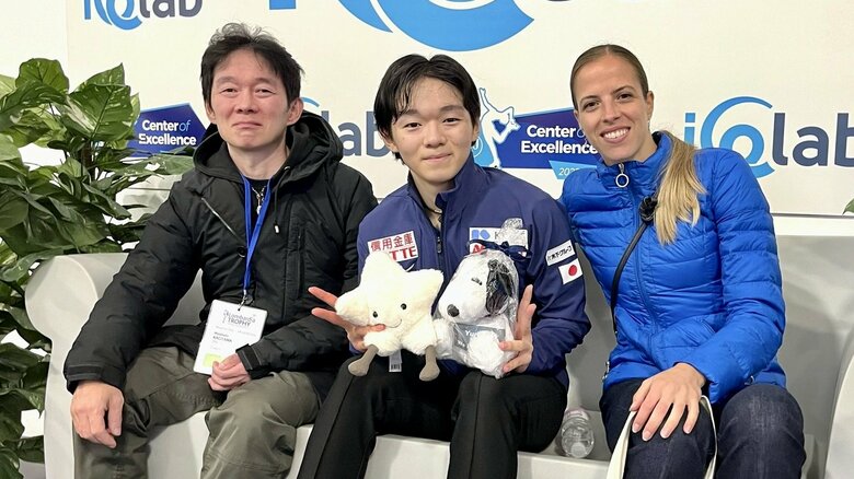 カロリーナ・コストナーさんと父・正和コーチ