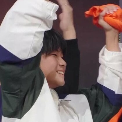 ちょんまげ小僧「ひき肉です！」を生披露　 はじめしゃちょー・Fischer's・コムドットら人気YouTuber集結