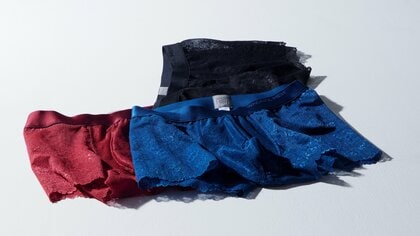 購入層のメインは40代！レース素材の男性用下着が“美しさ”と“はきごこち”で人気…“女性用”との違いをワコールに聞いた