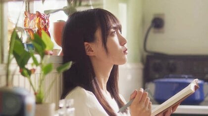 乃木坂46　腹チラ衣装で圧巻のダンス！「出発した～い」羽田空港ロビーを貸し切りMV撮影