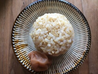 玄米食専用米「カミアカリ」