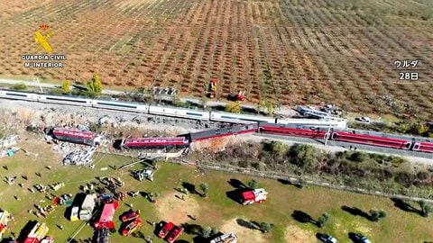 スペイン列車衝突69人死亡　事故の原因について「細部まで明らかにする」と首相