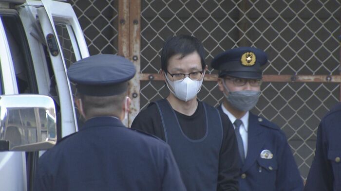 窃盗の疑いで逮捕された阿部修也容疑者(19日)