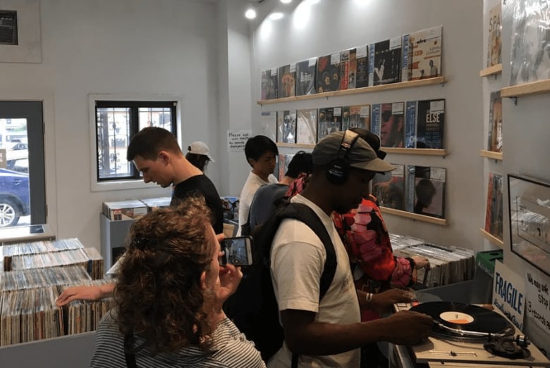 【NYCブルックリン発】Face Recordsが発表!2025年版・現地で今、売れている邦楽レコードランキング