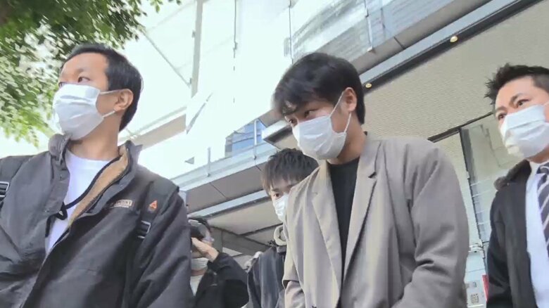 就活中の大学生3人の依頼で、ウェブテストを替え玉受検した罪に問われる