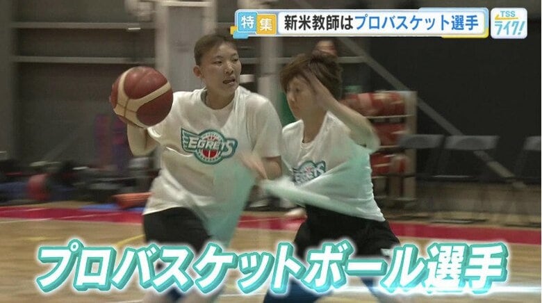 スピードに乗ったドライブが持ち味の清川選手（左）