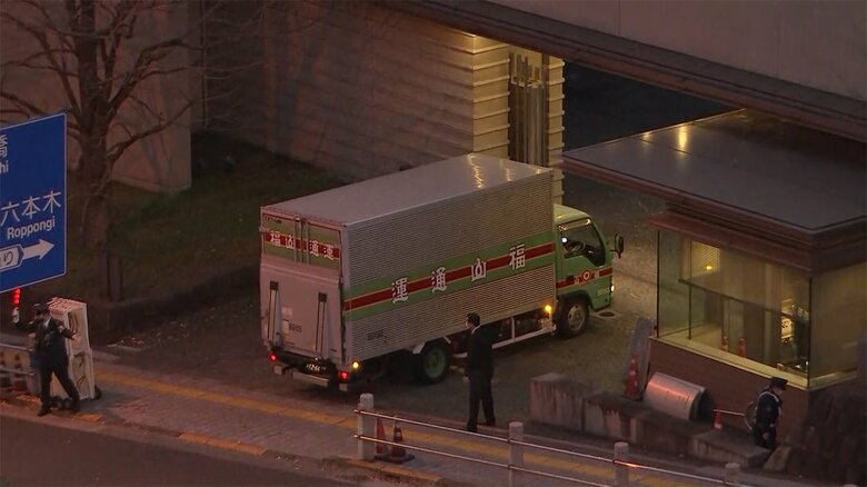 去年12月11日、首相公邸では引っ越し作業が行われた
