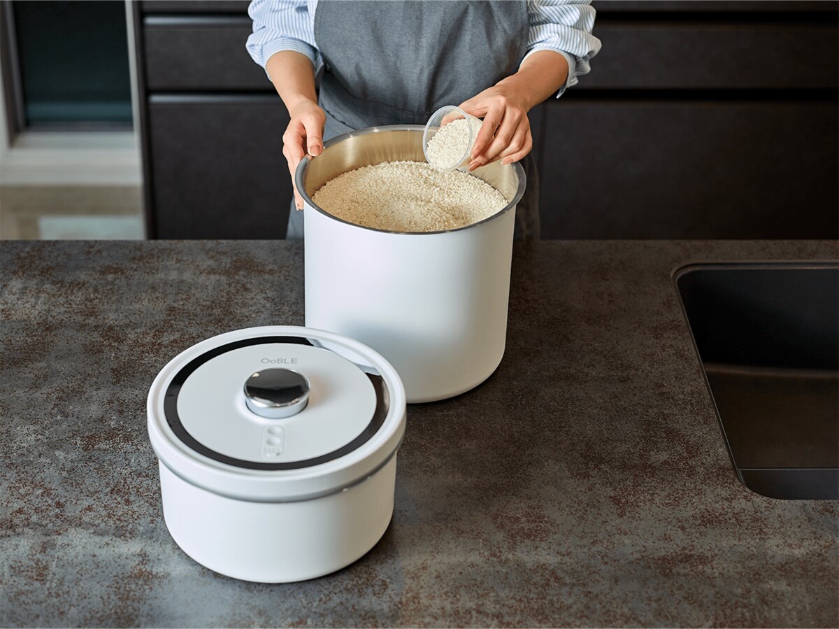 真空保存容器「OoBLE rice stocker」、第三者機関検証で5か月保存後も