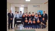 福島ファイヤーボンズとマコト精機 　高校にバスケットボールを寄贈